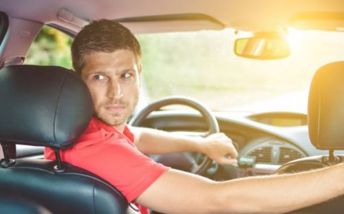 집에서 좀 떨어진 곳에 주차하기