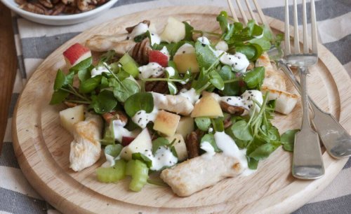 치킨 월도프 샐러드