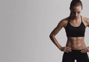 식스팩을 얻기 위한 유산소와 저항 운동