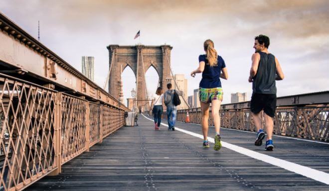 혼자 달릴까 아니면 그룹으로 함께 달릴까?