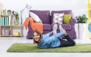 집에 있는 물건들을 사용하여 운동하는 방법