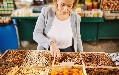 최적의 건강 상태를 유지해 주는 슈퍼푸드 4가지