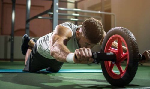 홈트를 하는데 필요한 작고 저렴한 다른 도구