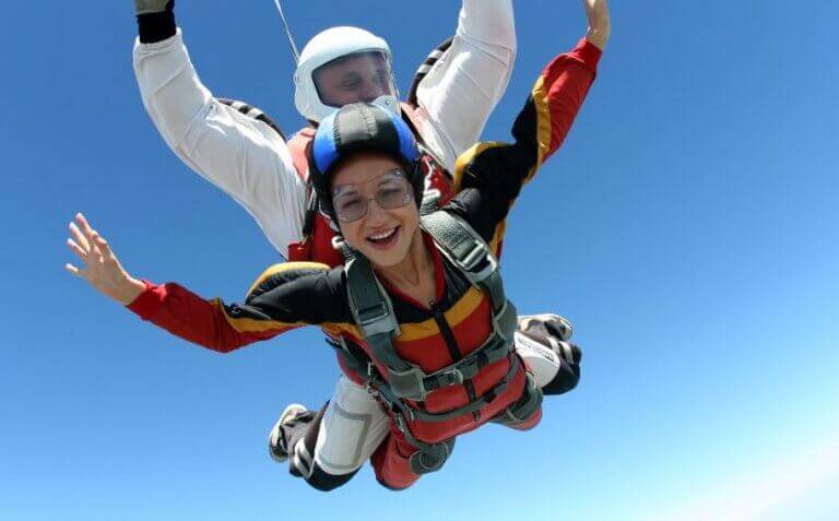 10. 항공 스포츠