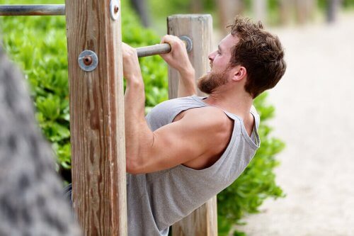 2. 인클라인드 풀업(Inclined pull-ups)