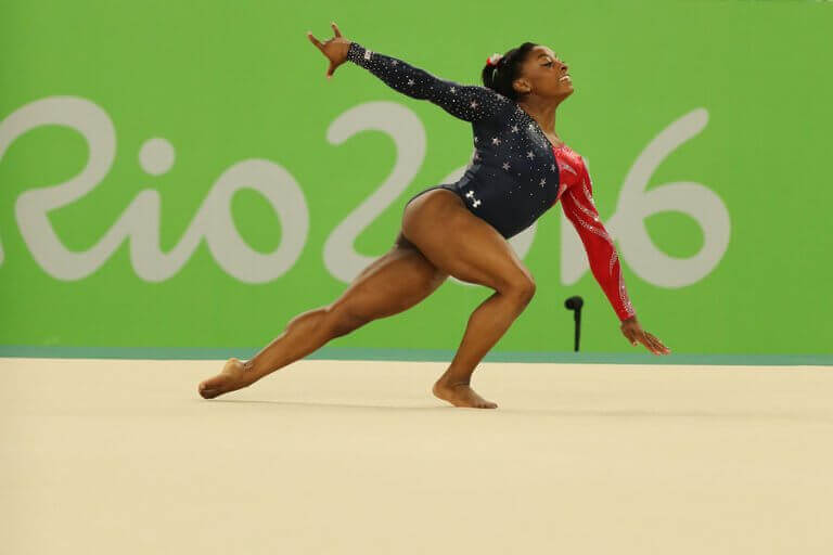 4. 시몬 바일스(Simone Biles)