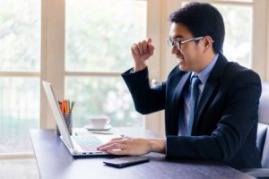 축구 구단에서 다양한 활약을 하는 스포츠 디렉터