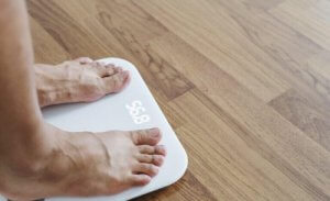 자가 격리 기간 중 체중이 늘었다면?