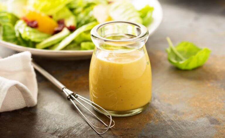 더운 날씨에 가볍게 즐길 수 있는 저지방 찬 소스