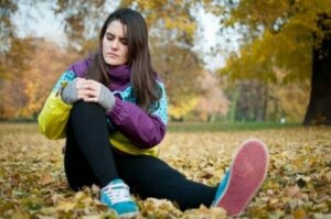 부상당한 운동선수의 신속한 재활 과정을 돕는 방법